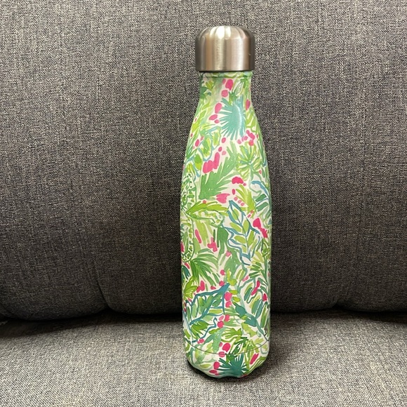 Lilly Pulitzer + Starbucks + S’well Limited Edition Water Bottle - Picture 10 of 15